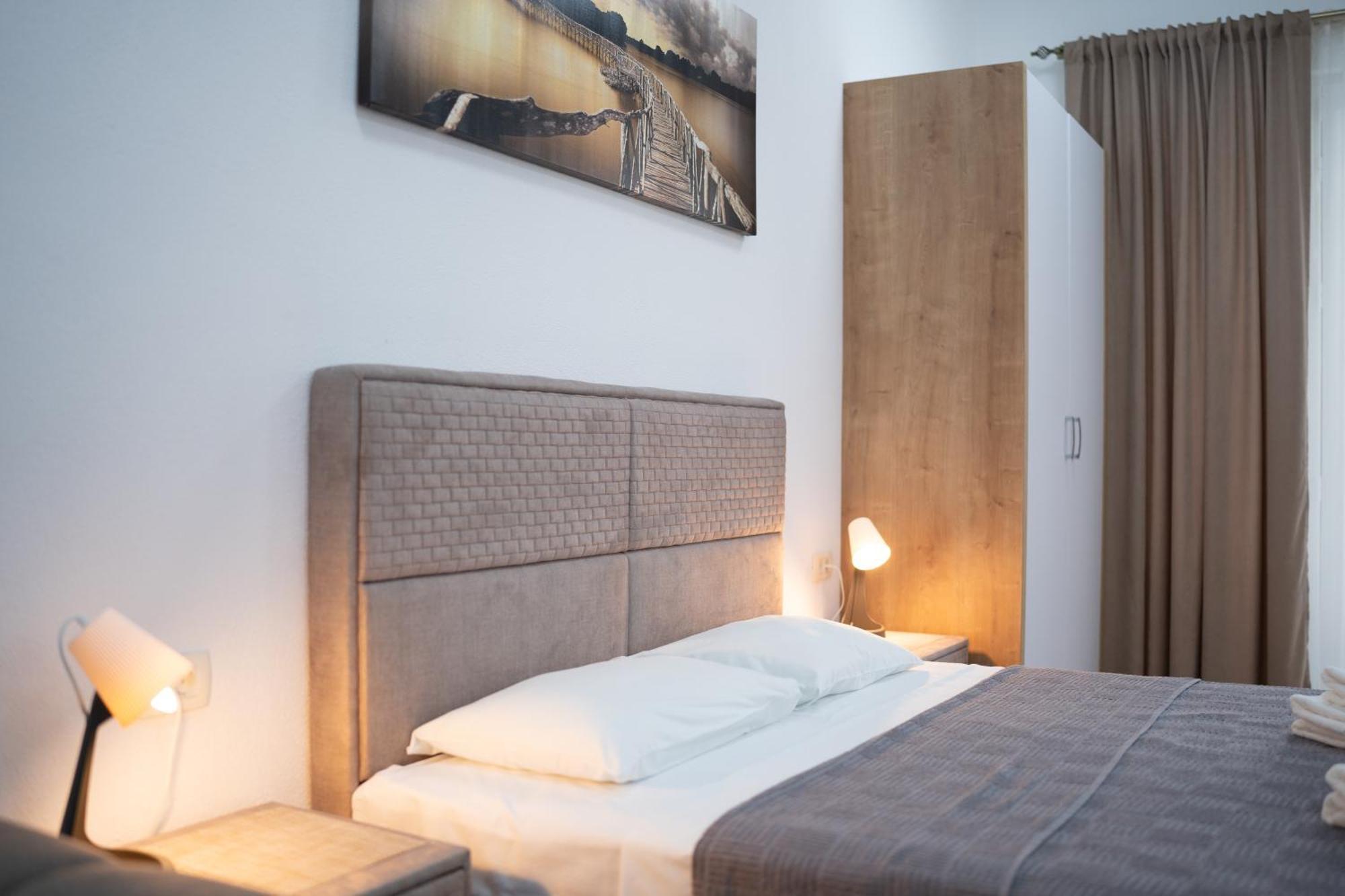 Dane Apartment Airport Podgorica Mitrovici  Dış mekan fotoğraf